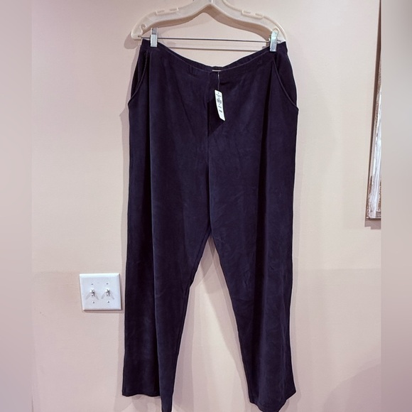 L.L. Bean Pants - 🔥LL Bean New Dark blue Corduroy Pants🔥